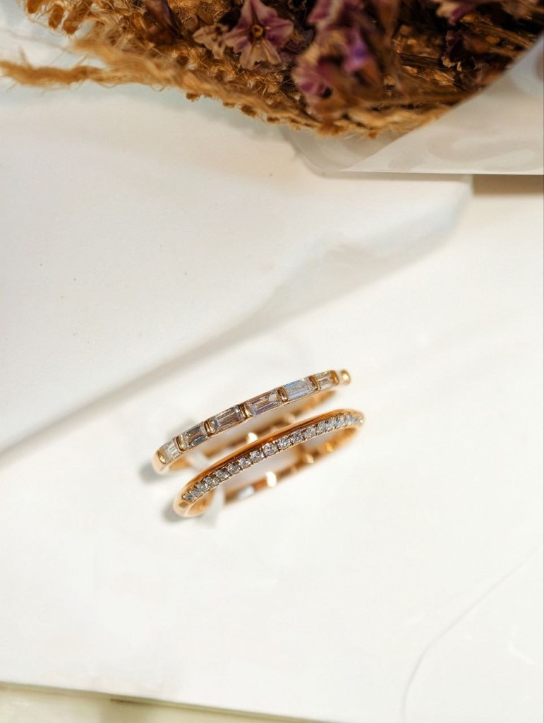 18K黃金雙層方鑽圓鑽戒指 - 產品圖1 | 18K Yellow Gold Double-Layer Diamond Ring - Product Image 1